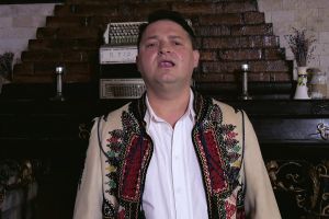 Vremea colindelor: Lucian Zadic a lansat o melodie specifică sărbătorilor (VIDEO)