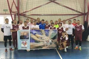 FOTO: la turneul caritabil de la Aiud, 10.000 de lei strânşi pentru Robert Roman! Competiţia a fost câştigată de Olimpia Aiud