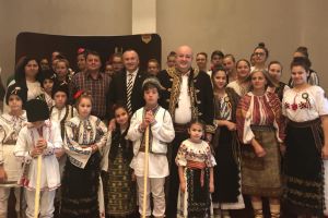 Eugen Neata, deputat PSD de Valcea: Iubim România, iubim românii, iubim tradiţiile!