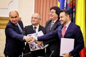 Primarii din Oradea, Cluj, Timişoara şi Arad au semnat Alianţa Vestului. Ilie Bolojan: Vrem ca cei care caută un viitor mai bun să-l găsească în România (VIDEO)