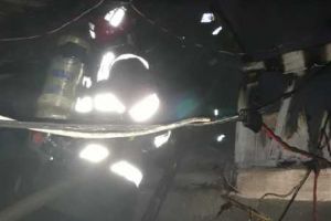 La un pas sa ramana fara casa, din cauza unei afumatori improvizate