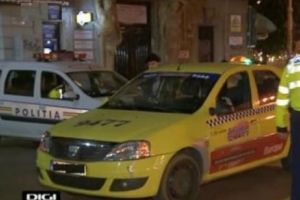 Taximetrişti bucureşteni prinşi cu cioara vopsită. Cum îşi furau clienţii. 