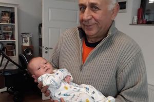 Un viitor campion in familie!: Antrenorul Gheorghe Grigore, de la CS Farul Constanta, bunic pentru prima oara