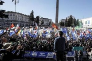 Salvini STRĂLUCEŞTE în ochii poporului la 6 luni de mandat: Cei care SEAMĂNĂ sărăcie CULEG proteste