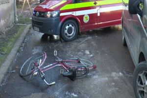 Situatie IREALA in Prahova. Un barbat s-a urcat beat si fara permis la volanul unei dube si a spulberat un biciclist. Dar asta nu e tot!