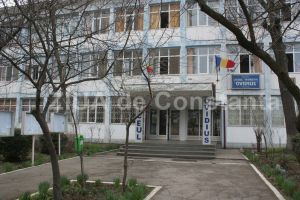 Eleve de la Liceul Teoretic Ovidius, Constanta, premiate la Gala 