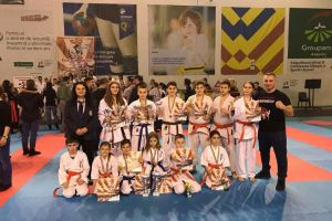 Oyama Karate Constanta a obtinut 16 medalii la Cupa Kontact Karate (galerie foto)