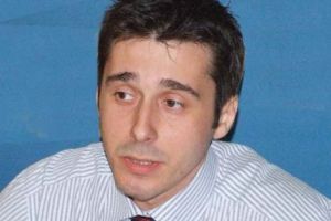 „Se doreşte ca PNL să rămână slab în Piteşti”