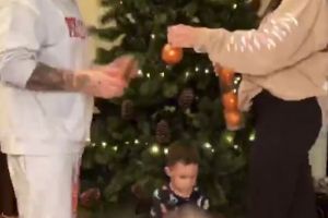 FAMILIE DE VIS! CE AU FĂCUT ALEX VELEA ȘI ANTONIA CU DOUĂ SĂPTĂMÂNI ÎNAINTE DE CRĂCIUN. TOTUL ARE LEGĂTURĂ CU DOMINIC ȘI AKIM