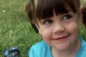 Crimă ORIBILĂ: Doi soţi TORTUREAZĂ apoi UCID fiica de 4 ani. Mama şi-a recunoscut FAPTA abia acum