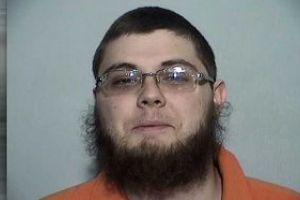 SUA: Un barbat care sustinea gruparea Stat Islamic, in timp ce pregatea un atac asupra unei sinagogi, a fost inculpat de autoritatile americane