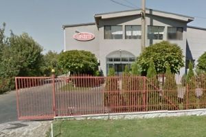 Pandora deschide un magazin cu preţuri de fabrică