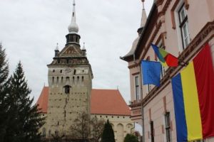 Au început lucrările la Turnul Bisericii Cetate din Saschiz!