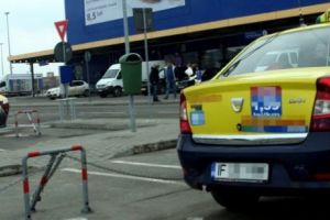 EXCLUSIV Ce este în spatele amenzii uriaşe care afectează milioane de şoferi. Firmele de asigurare au scris amenda cu mâna lor