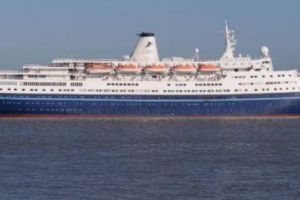 BĂTRÂNI ARESTAȚI pe un vas de croazieră. Ce a găsit POLIȚIA în GEAMANTANELE lor