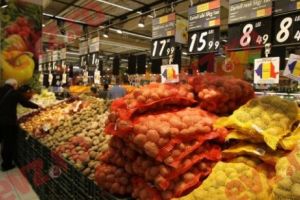Cartofii, gazele naturale şi legumele, în topul scumpirilor pe 2018