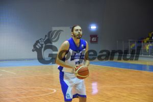 Program încărcat pentru baschetbalişti