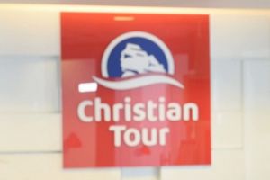 Christian Tour face ISTORIE pe piaţa turismului din România: Asigurare RECORD, de MILIOANE DE EURO