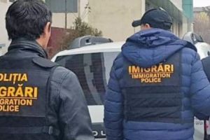 Cetăţeni STRĂINI care locuiau ILEGAL la Constanţa, DEPISTAȚI de poliţiştii de la Imigrări