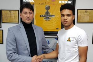 Fundasul olandez Bradley de Nooijer si-a prelungit contractul cu FC Viitorul