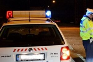 Tânăr de 17 ani, prins conducând prin Reghin fără permis!