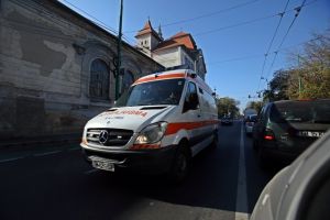 Ambulanţe noi în Timiş: 12 vehicule vor mai „întineri” parcul auto al salvatorilor de vieţi