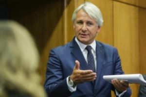 Teodorovici anunţă APOCALIPSA pentru companiile mari: 'Vor fi verificări pentru ca legea să fie respectată'