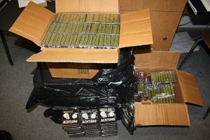 AMENZI de peste 5.000 de lei pentru cei ce nu respectă regulile pentru folosirea petardelor şi a pocnitorilor