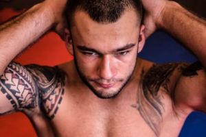 CADOU FABULOS primit de cel mai popular concurent de la EXATLON la întoarcerea acasă!