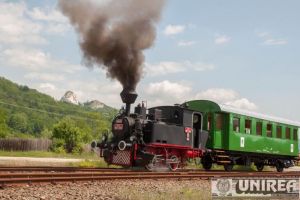 Mocăniţa, teleskiul şi telecabina, mai ieftine, după suplimentarea activităţilor turistice pentru care se aplică reducerea cotei TVA la 5%