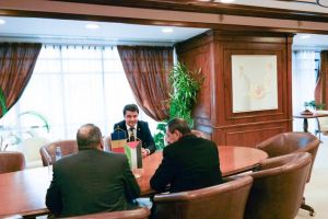 FOTO. Vizită de curtoazie a ambasadorului Palestinei la Bucureşti, la ministrul Culturii Daniel Breaz