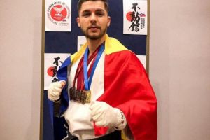 Politisti galateni, pe cele mai inalte treapte ale podiumului, la Campionatul European de Karate Fudokan (galerie foto) 