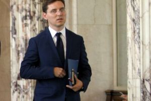 Politică în numele lui tati. Cine se pregăteşte să ne CONDUCĂ ȚARA