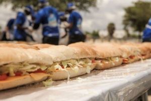 Se face un sandviş uriaş în centrul Timişoarei. Va avea 101 metri lungime