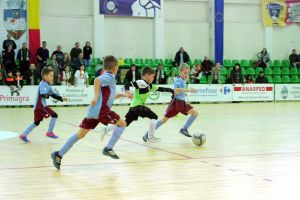 A XII-a ediţie a Cupei Moş Crăciun începe astăzi, la ora 17.00