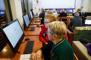 Cursuri de calculatoare pentru pensionarii clujeni