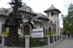 Initiativa e buna, dar va fi aplicata? Impozite majorate cu până la 500%, în Ploieşti, pentru 38 de imobile neîngrijite