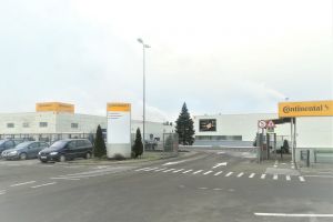 O companie internaţională îşi relocă o parte din proiecte în Ungaria. Conducerea dă asigurări că nu se închise