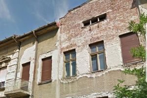 Primăria reabilitează 11 clădiri din municipiu şi acordă FACILITĂȚI arădenilor pentru lucrări. Care sunt condiţiile