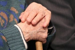 Percheziţie la domiciliul unui contrabandist de 70 de ani