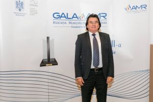 PMT, trofeu pentru guvernare participativă. Robu laudă sondajele de pe Facebook