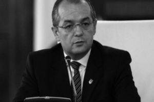 Primul care cade din Alianţa Vestului: Emil Boc, audiat la DNA
