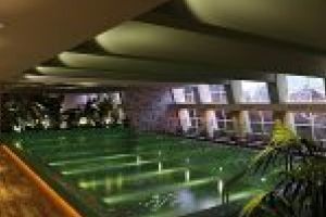 Campania „Sport pentru Toţi Copiii”/Un nou concept de spa pentru Herculane