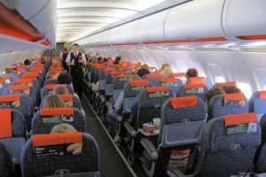 Cum au revoluţionat transportul aerian despăgubirile de întârziere zboruri