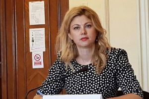 Maricela Cobuz susţine un proiect de lege care vine în sprijinul medicilor rezidenţi
