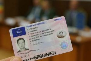 Şoferii pot solicita un duplicat al permisului de conducere prin e-mail, fără să se mai deplaseze la serviciul public comunitar