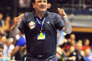 Două nume grele ale handbalului românesc îl CRITICĂ pe selecţionerul Ambros Martin. „Sunt convins că nu le cunoaşte foarte bine”