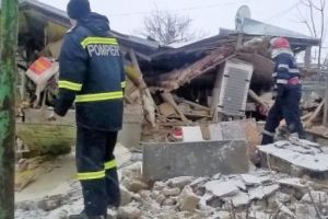 DEFLAGRAȚIE NIMICITOARE, la Tulcea. CASĂ DISTRUSĂ din cauza acumulărilor de gaze