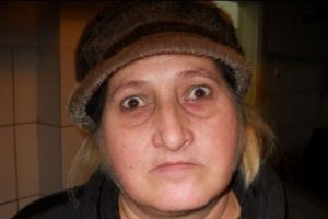 ȘOCANT. I-a căşunat pe mama celui care l-a snopit în bătaie. Atac în miez de noapte la Gherla