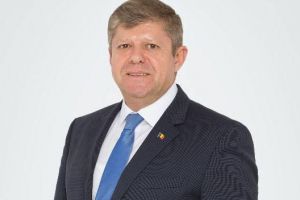 Petric demisionează din PSD şi se alătură lui Ponta